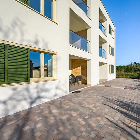 Am-porec Lägenhet